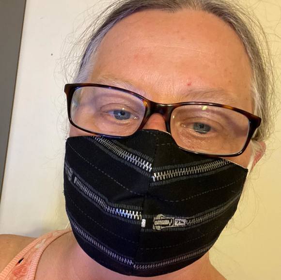 Poshmark profile picture for @windy